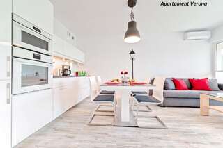 Апартаменты Apartamenty Homely Place 9 - Parking. Познань Улучшенные апартаменты-6